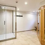 Ferienhaus Luxueuse Et Spacieuse Avec Sauna Et Piscine